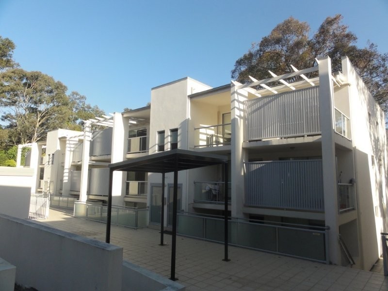 28/108 Nicholson Street, Greenslopes QLD 4120