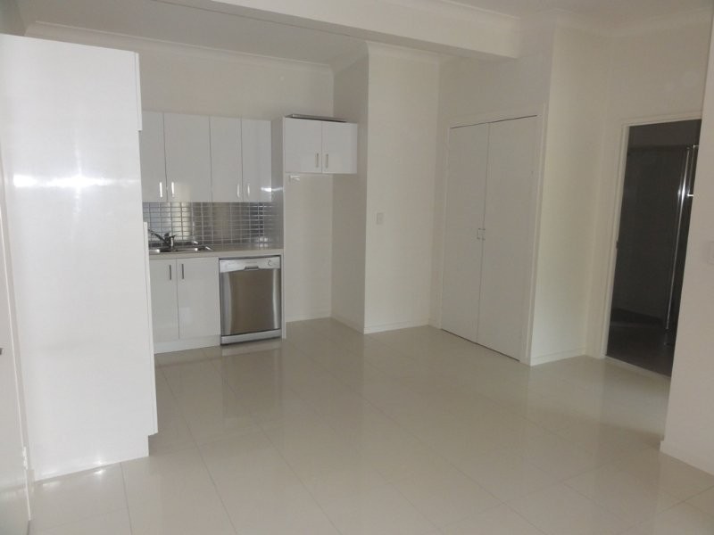 28/108 Nicholson Street, Greenslopes QLD 4120