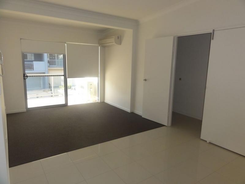 28/108 Nicholson Street, Greenslopes QLD 4120