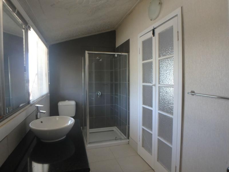 947 Stanley Street East, East Brisbane QLD 4169