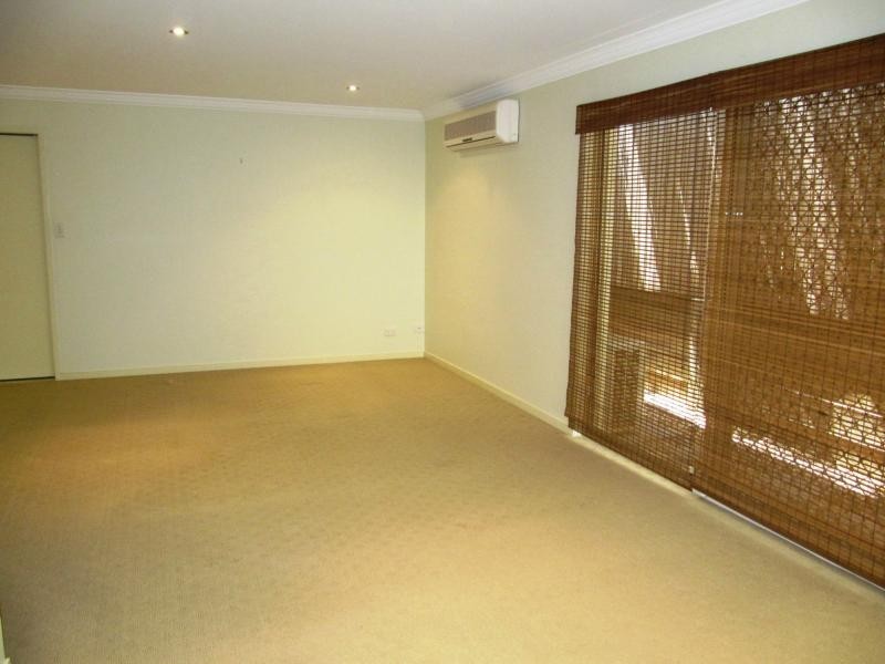 2/133 Waterton Street, Annerley QLD 4103