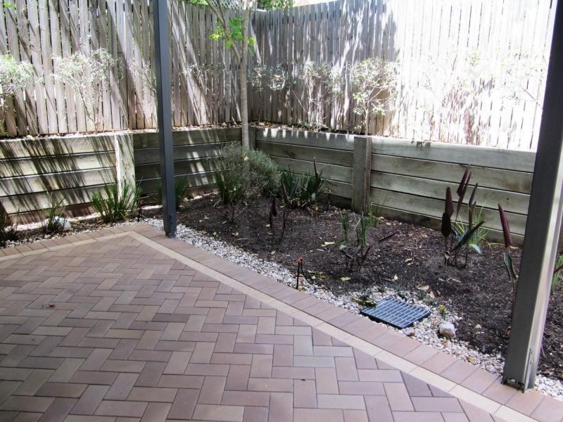 2/133 Waterton Street, Annerley QLD 4103