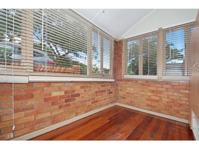 21 Chester Street, Highgate Hill QLD 4101