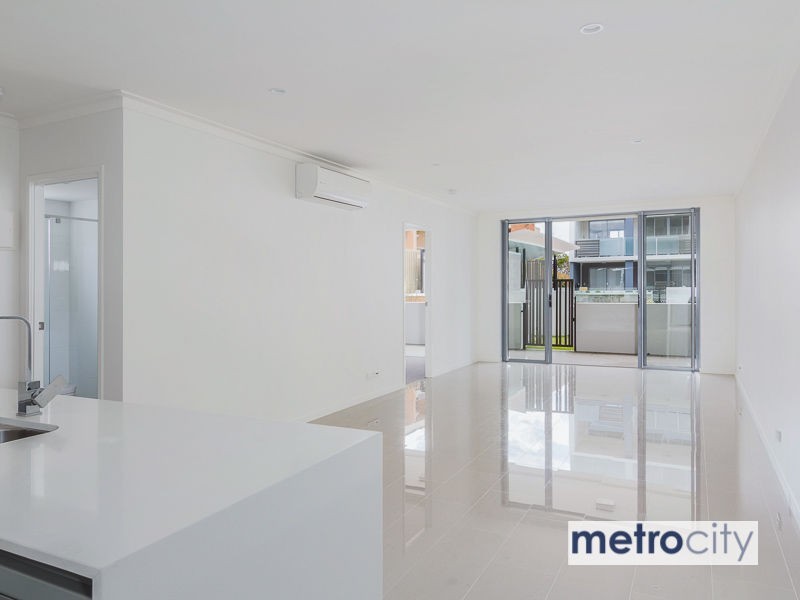 8 Lochaber Street, Dutton Park QLD 4102