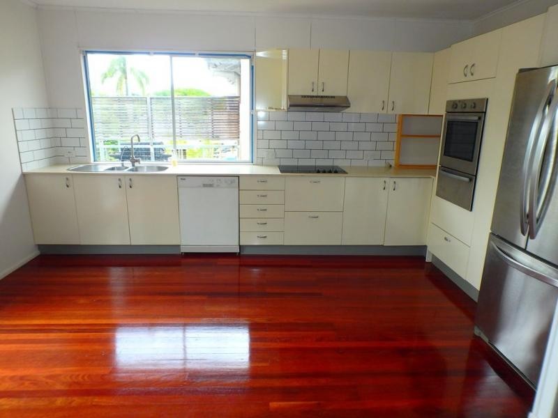 38 Darnley Street, Rocklea QLD 4106