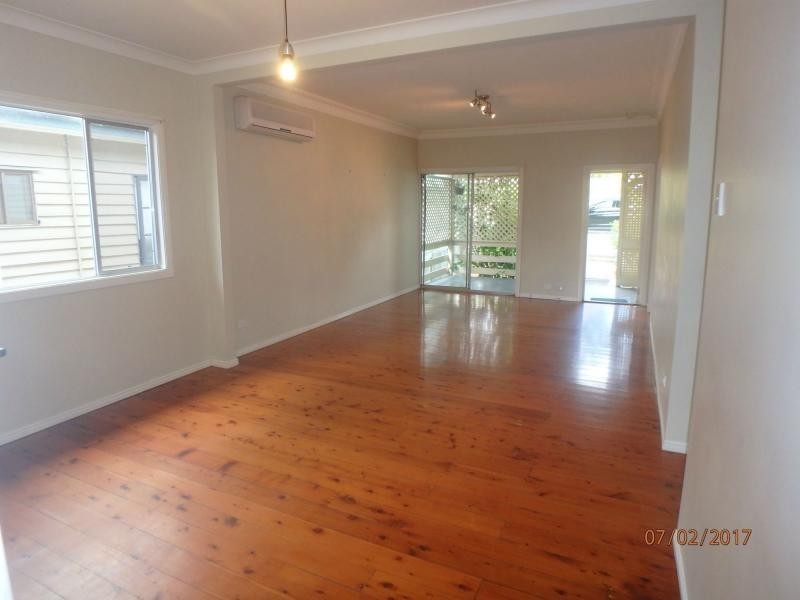 17 Tranters Avenue, Camp Hill QLD 4152