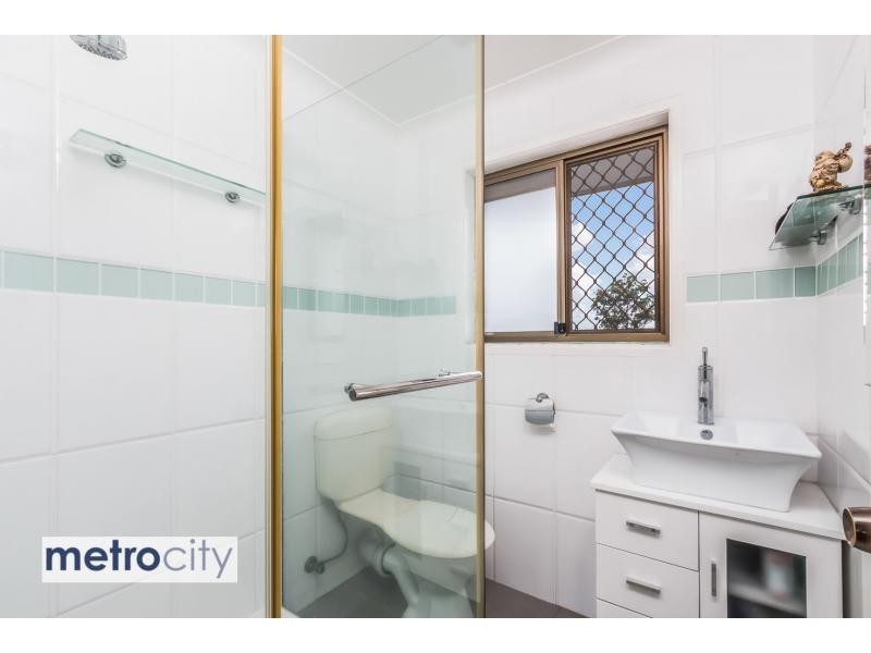 61 Prosser St, Riverhills QLD 4074