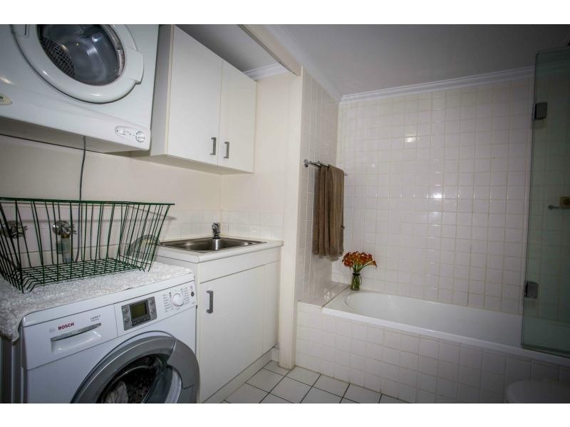 30 Mollison Street, South Brisbane QLD 4101