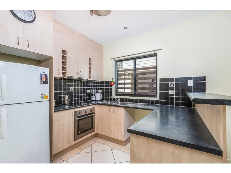 4/18 Princess Street, Fairfield QLD 4103