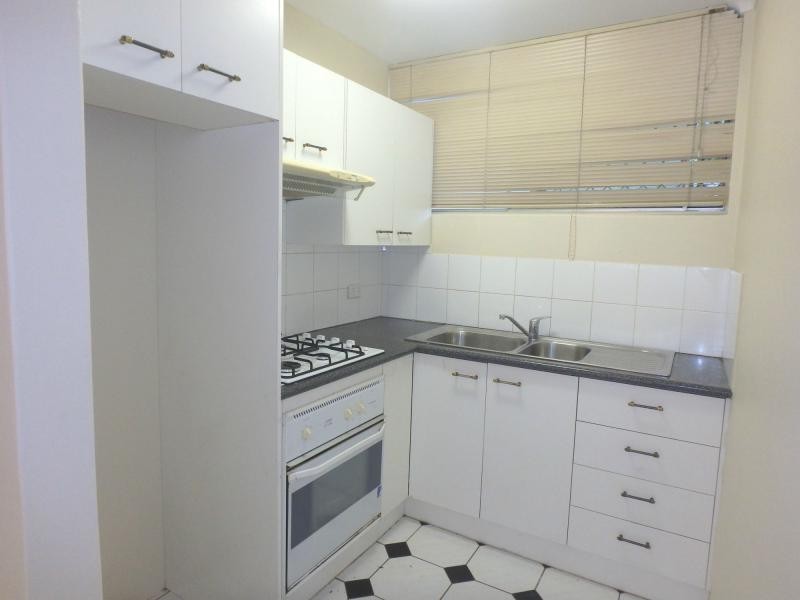 4/56 Burrai Street, Morningside QLD 4170