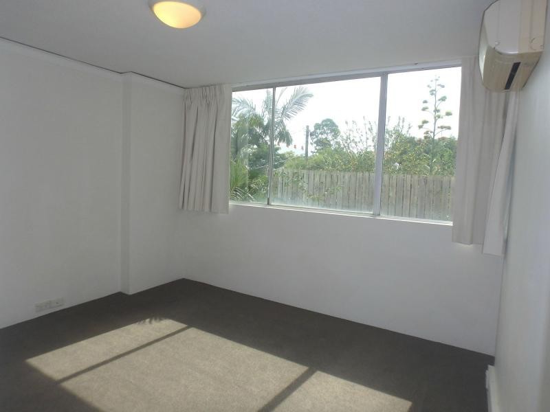 1/8 Doris Street, West End QLD 4101