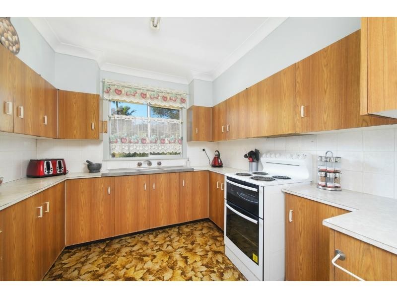 8 Kaballa Avenue, Port Macquarie NSW 2444