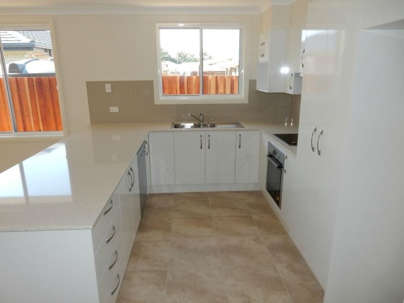 24 Glenview Drive, Wauchope NSW 2446