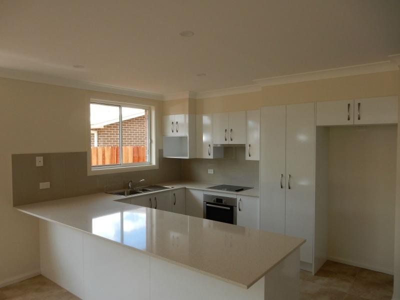 24 Glenview Drive, Wauchope NSW 2446