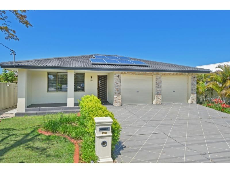 120 & 122 Hindman Street, Port Macquarie NSW 2444