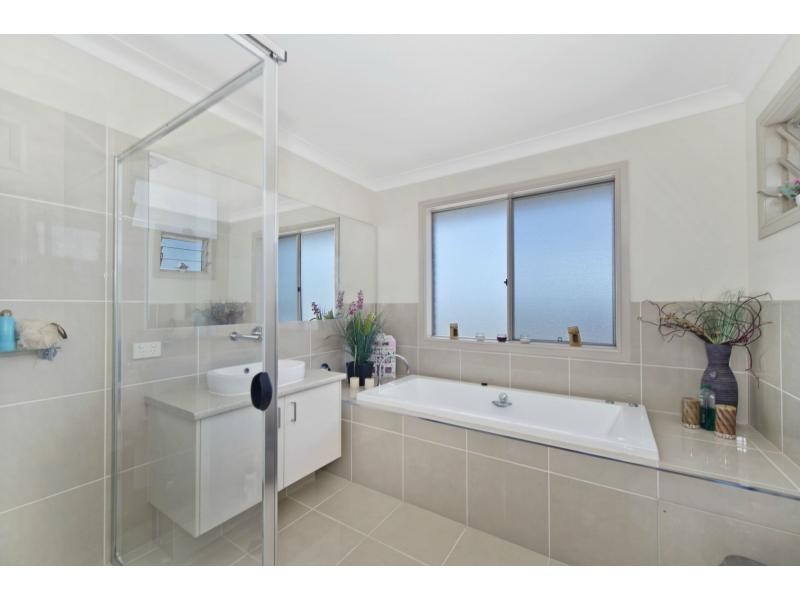 6 Timothy Place, Port Macquarie NSW 2444