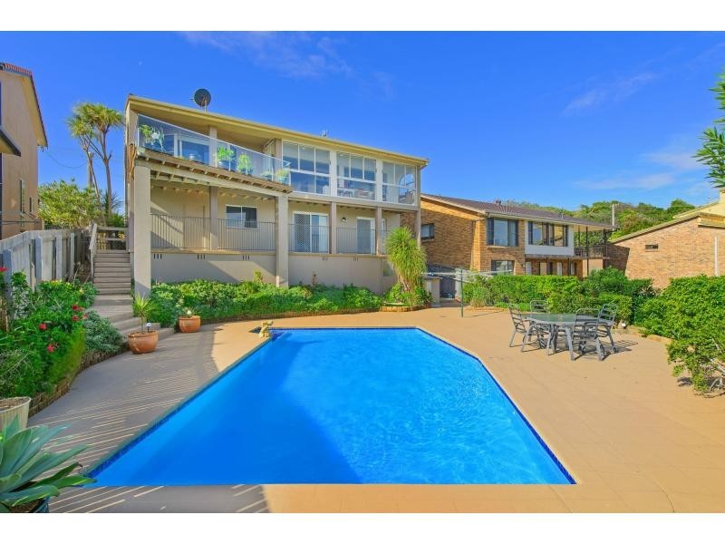 6 Lighthouse Road, Port Macquarie NSW 2444