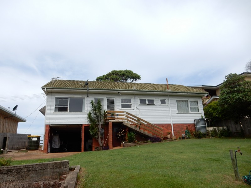 35 Grandview Pde, Port Macquarie NSW 2444