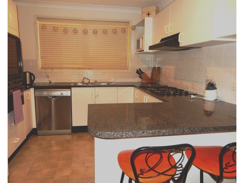 5/8 Leura Pl, Port Macquarie NSW 2444