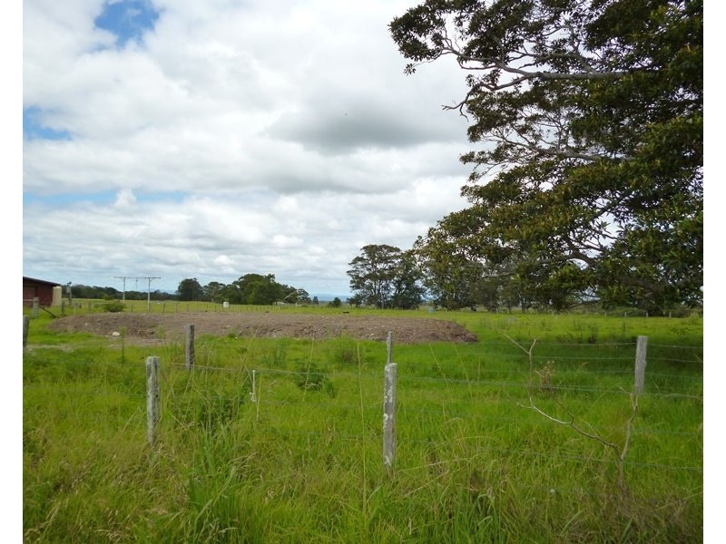 Summer Island NSW 2440