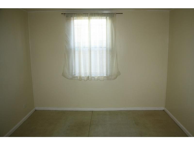 8 Park Avenue, West Kempsey NSW 2440