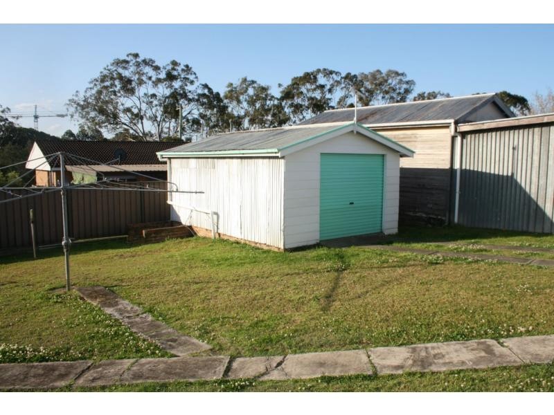 8 Park Avenue, West Kempsey NSW 2440