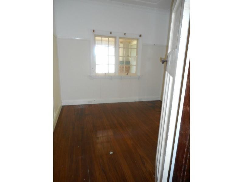 26 Wide Street West, Kempsey NSW 2440