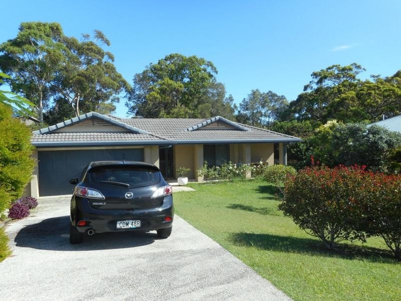 26 Rafferty Crescent, South West Rocks NSW 2431