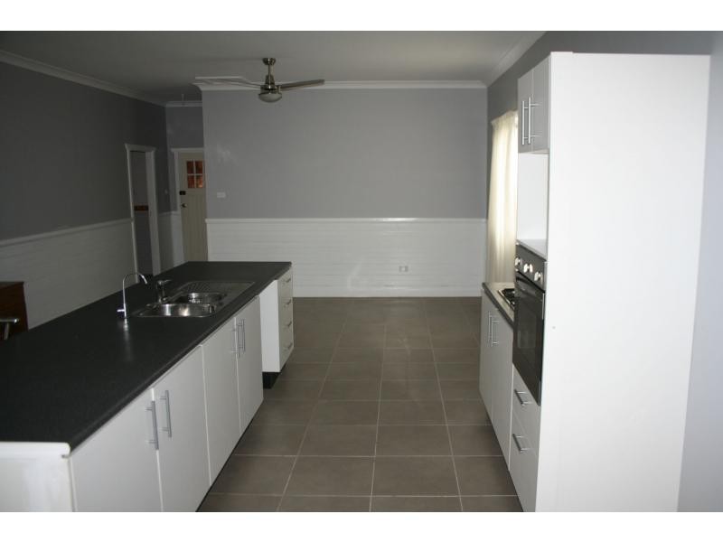 10 Memorial Avenue, Kempsey NSW 2440