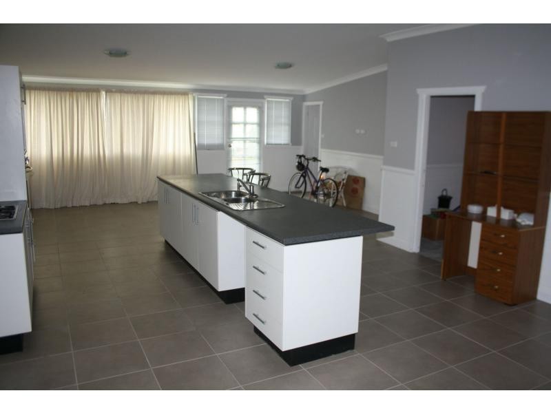 10 Memorial Avenue, Kempsey NSW 2440