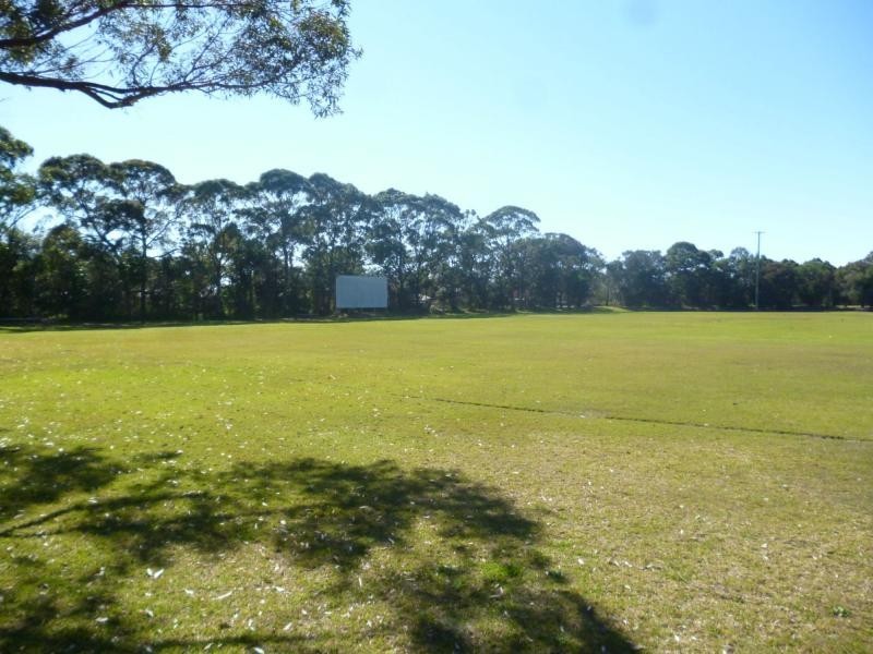 18 Fourth Avenue, Stuarts Point NSW 2441