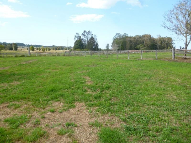 107 Saleyards Road, West Kempsey NSW 2440
