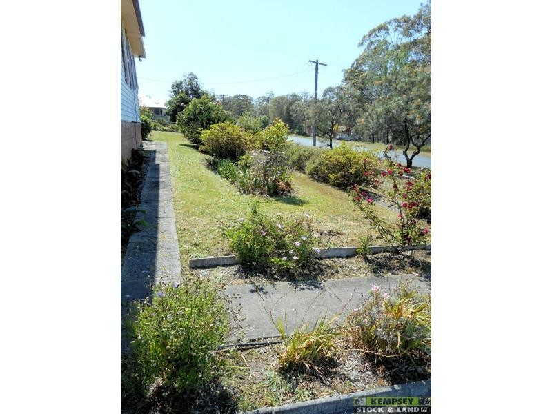 West Kempsey NSW 2440