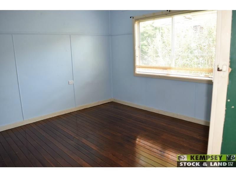 57 Clarence Ryan Avenue, West Kempsey NSW 2440