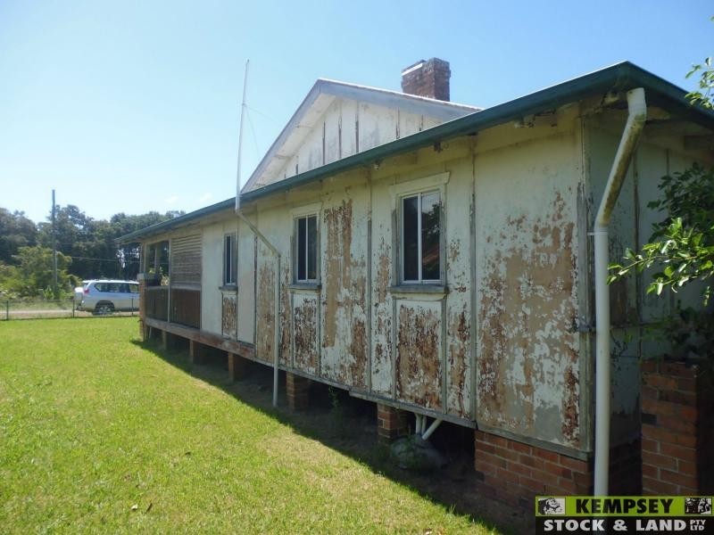 660 Left Bank Road, Belmore River NSW 2440