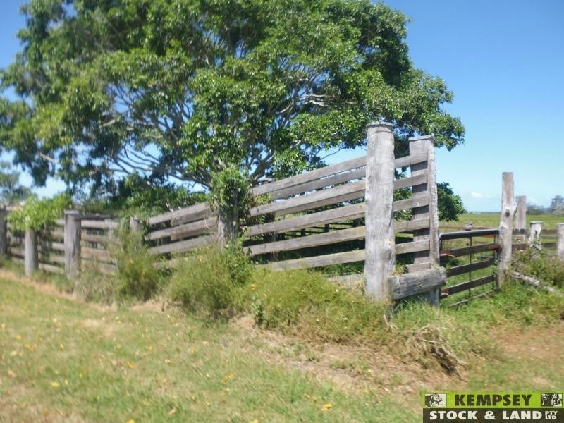 660 Left Bank Road, Belmore River NSW 2440