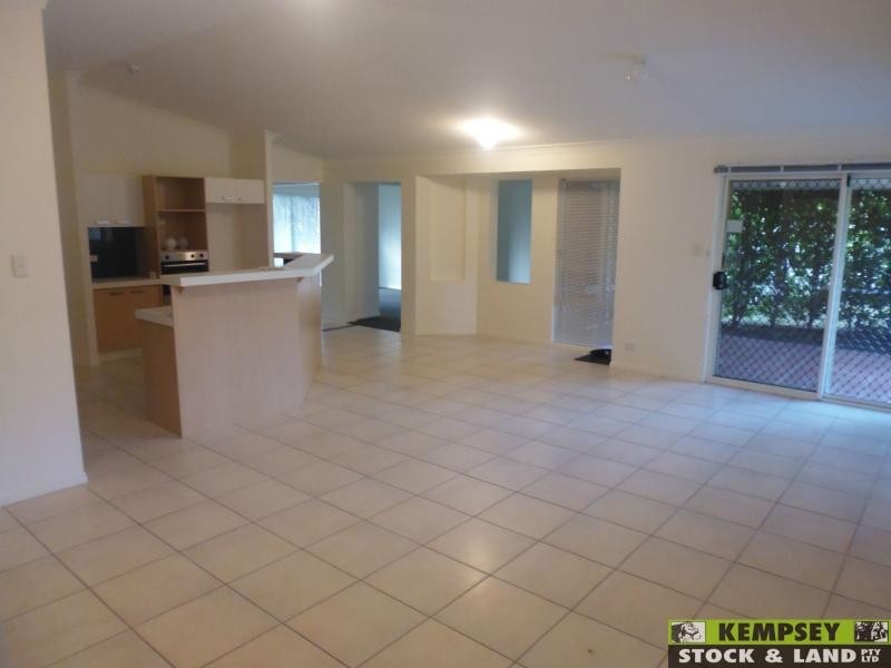 West Kempsey NSW 2440