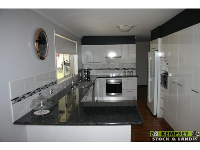 East Kempsey NSW 2440