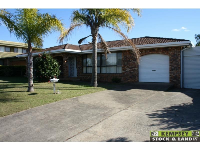 West Kempsey NSW 2440