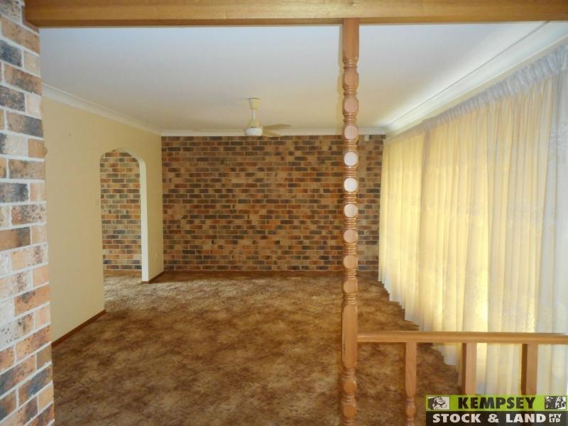 West Kempsey NSW 2440