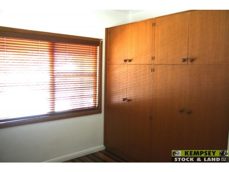 West Kempsey NSW 2440