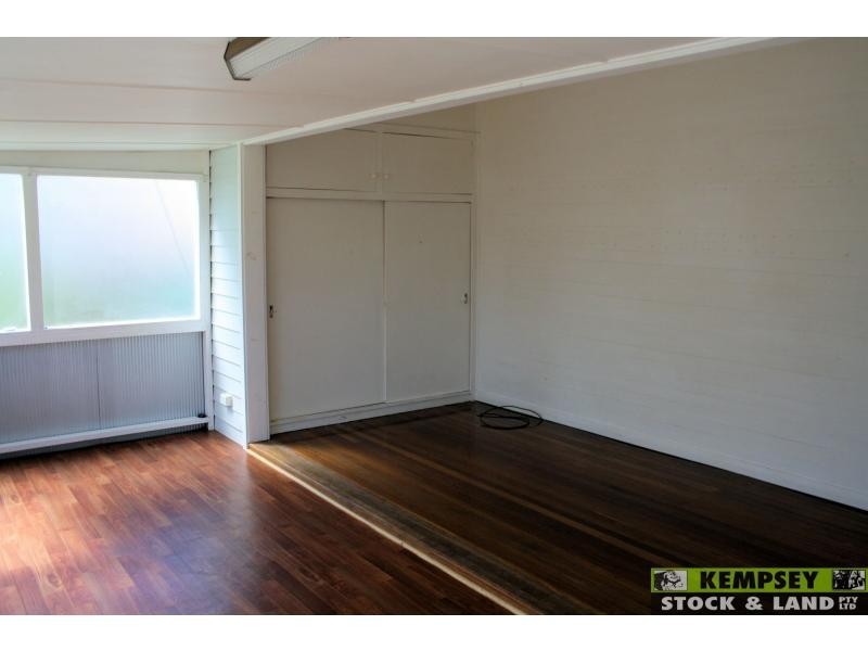 West Kempsey NSW 2440