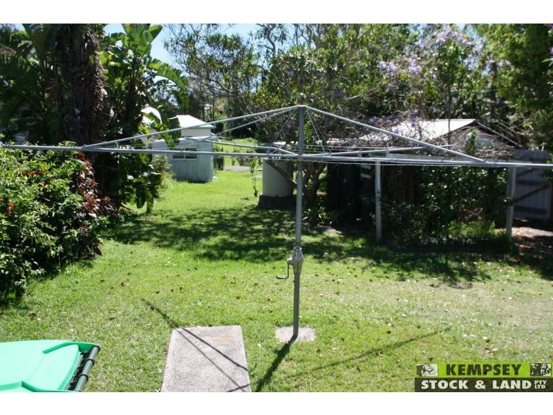 West Kempsey NSW 2440