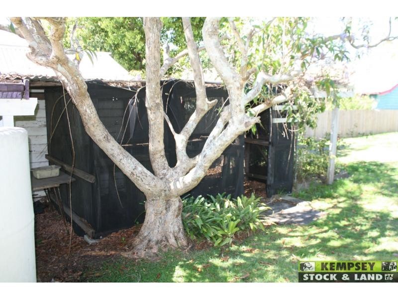 West Kempsey NSW 2440