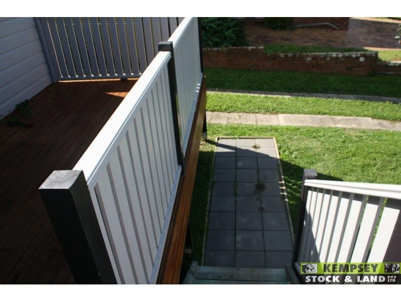 West Kempsey NSW 2440