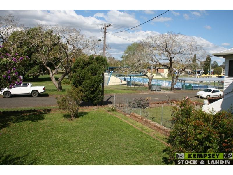 West Kempsey NSW 2440