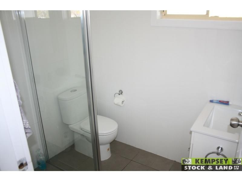 West Kempsey NSW 2440