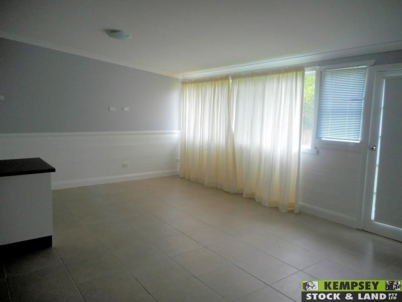 West Kempsey NSW 2440