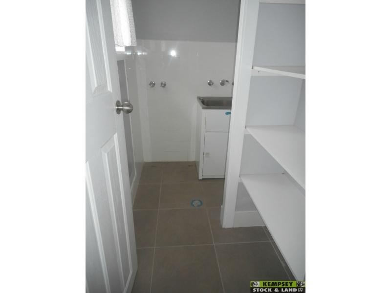 West Kempsey NSW 2440