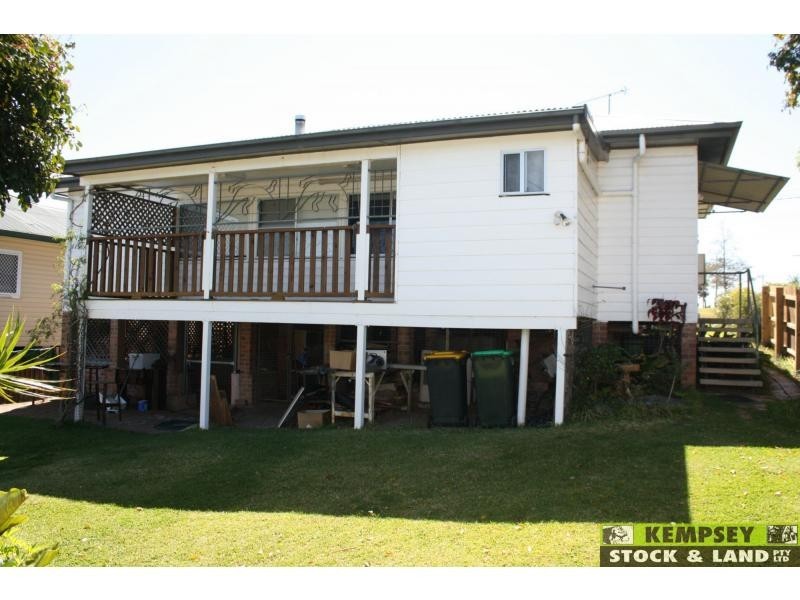 West Kempsey NSW 2440